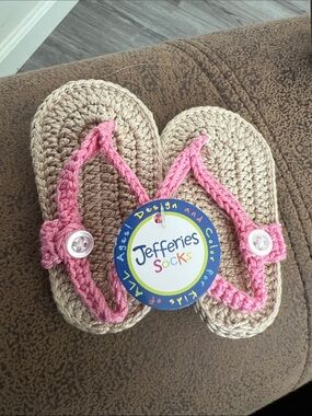Jefferies Socks Pink and Cream Crochet Kids Flip Flops
